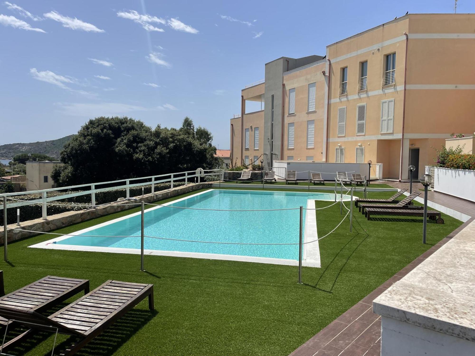 Residenza Mordini Hotell La Maddalena  Exteriör bild